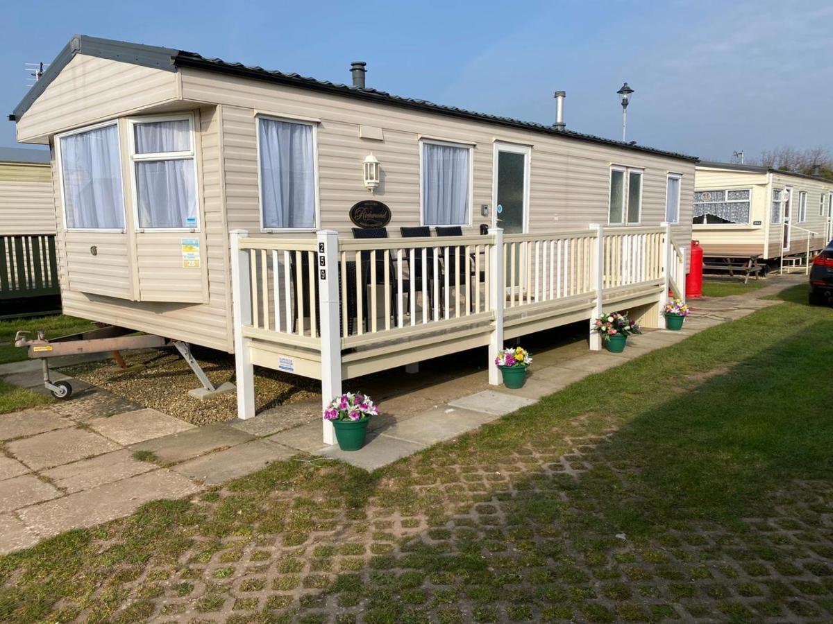 Golden Palm 8 Berth Chapel Saint Leanords, Ingoldmells, Skegness Caravan Kültér fotó
